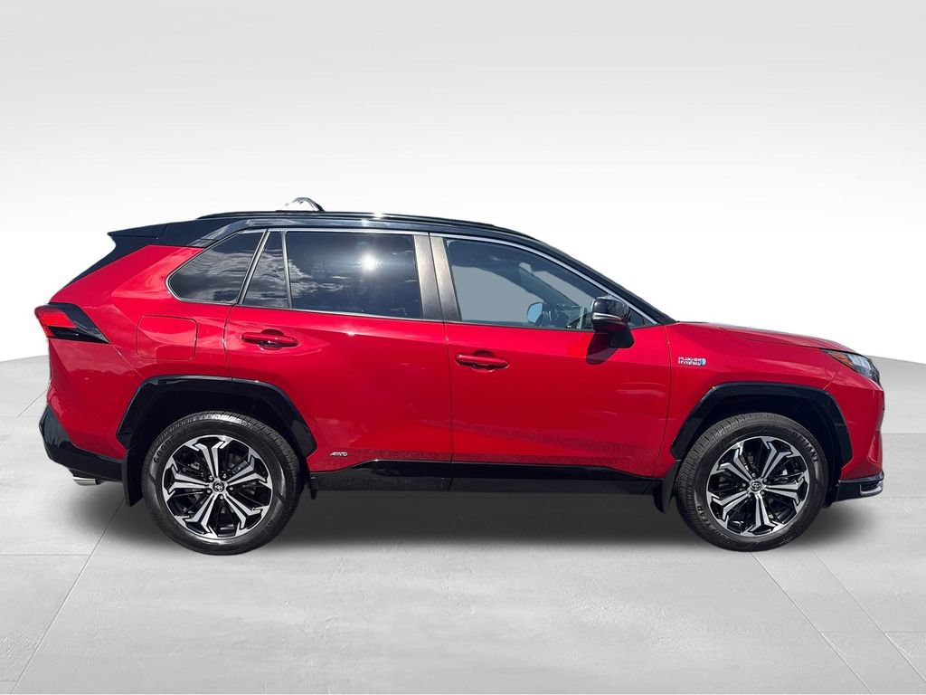 Used 2022 Toyota RAV4 XSE w/ Weather Package AWD/4WD image 18