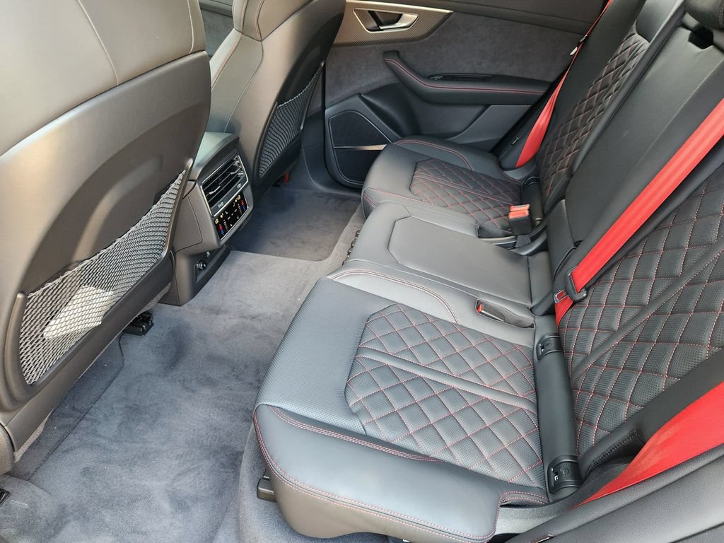New 2026 Audi SQ8 Prestige AWD/4WD image 34