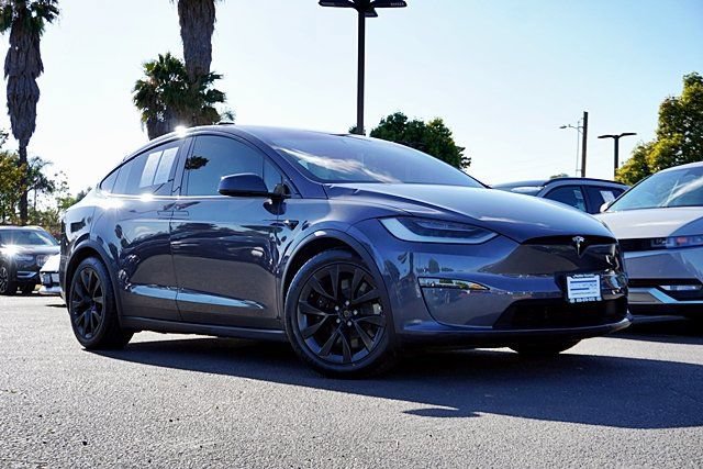 Used 2023 Tesla Model X AWD/4WD image 2