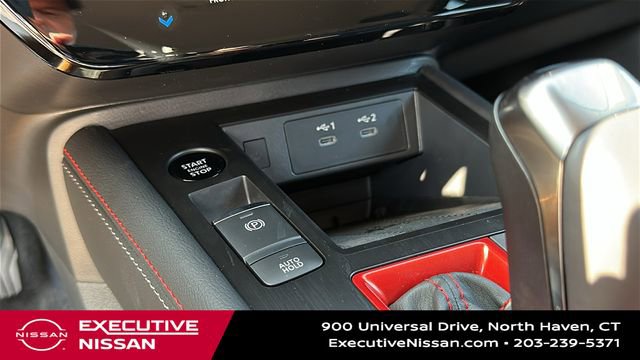 Used 2025 Nissan Kicks SR w/ Illumination Package FWD image 18