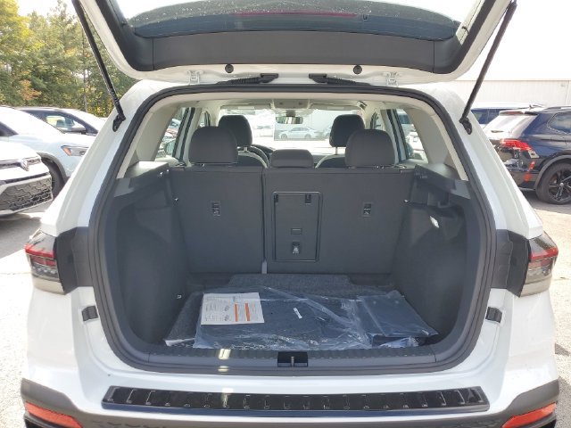 New 2027 Volkswagen Taos S FWD image 14