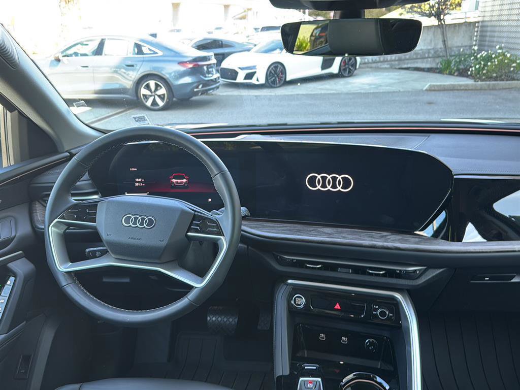Certified 2025 Audi Q5 Premium Plus w/ Premium Plus AWD/4WD image 13