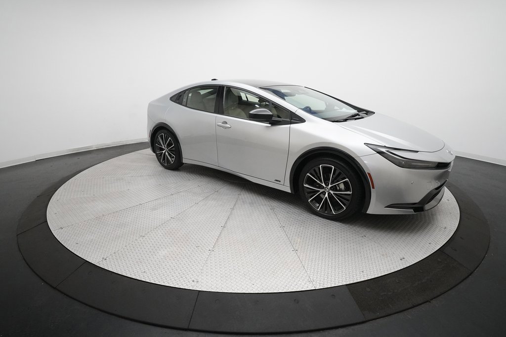 Used 2023 Toyota Prius Limited image 13