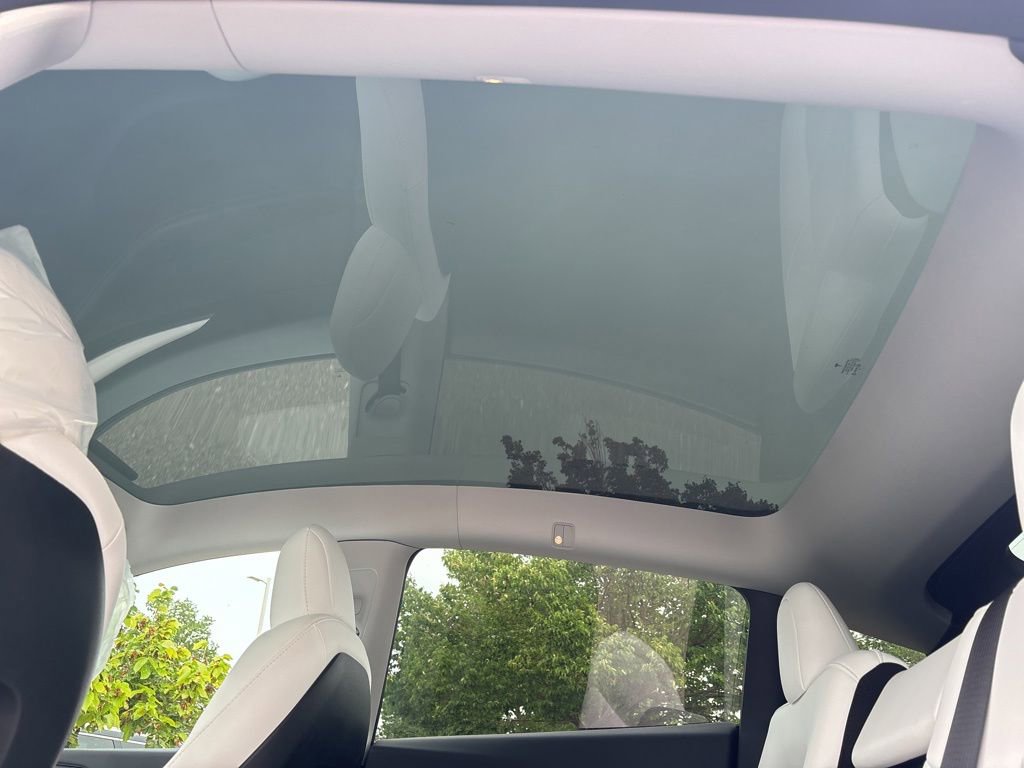 Used 2023 Tesla Model Y Long Range AWD/4WD image 20