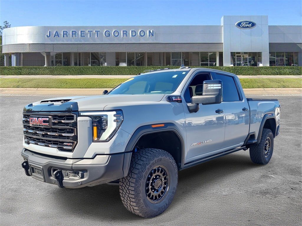 Used 2024 GMC Sierra 2500 AT4X w/ AT4X AEV Edition image 4