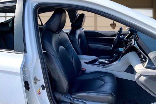 Used 2019 Toyota Camry LE image 7