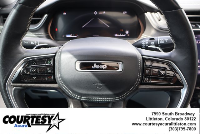 Used 2022 Jeep Grand Cherokee L Overland w/ Luxury Tech Group IV AWD/4WD image 11
