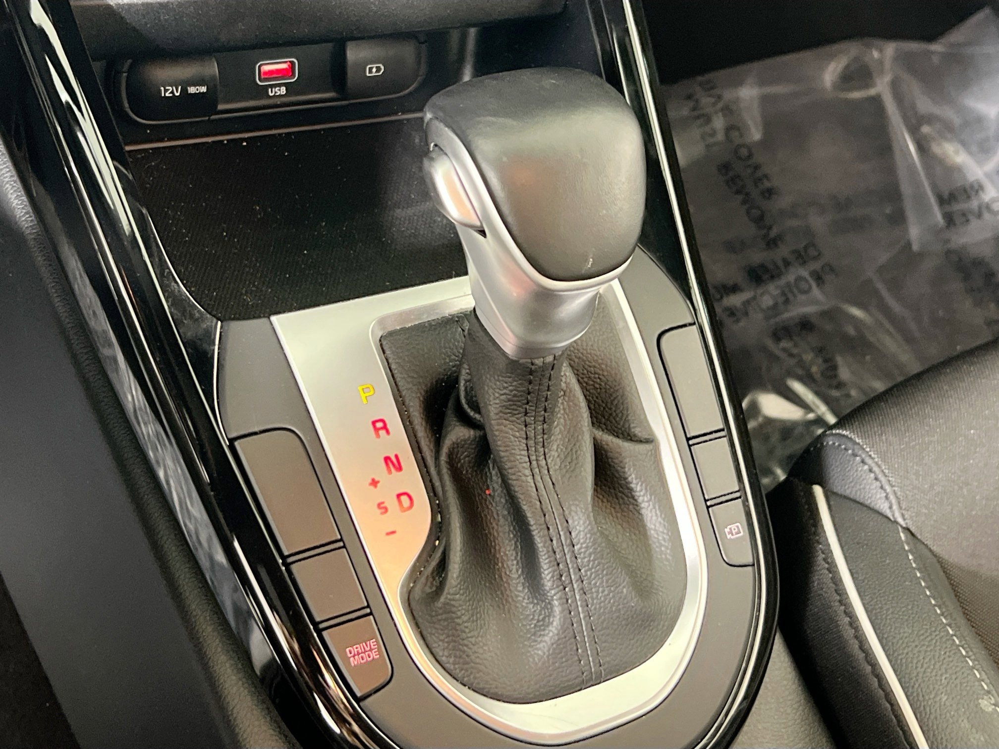 Used 2024 Kia Forte GT-Line image 17