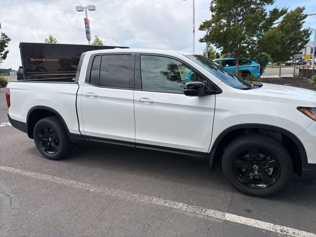 Used 2023 Honda Ridgeline Black Edition image 4