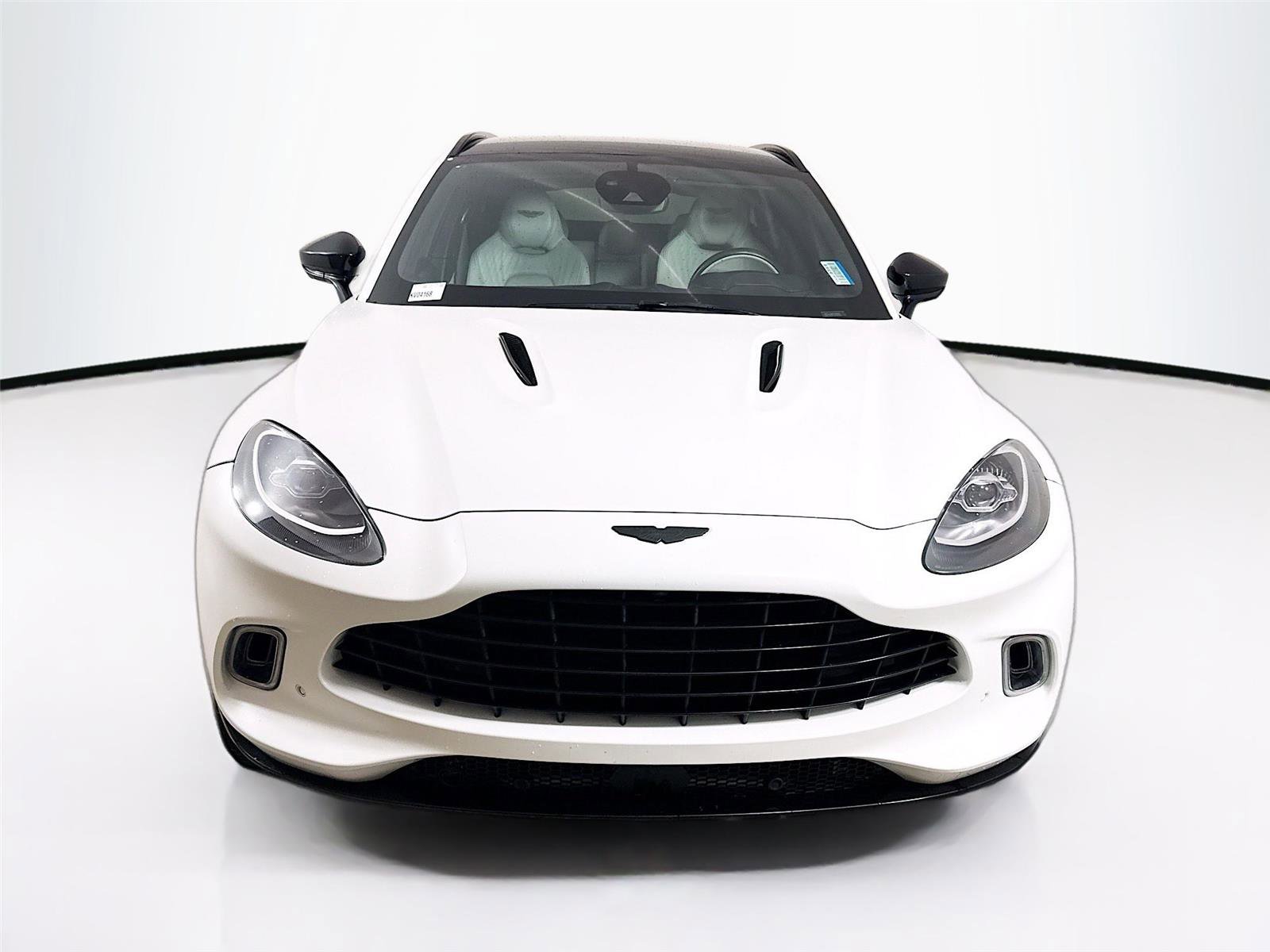 Used 2022 Aston Martin DBX image 5