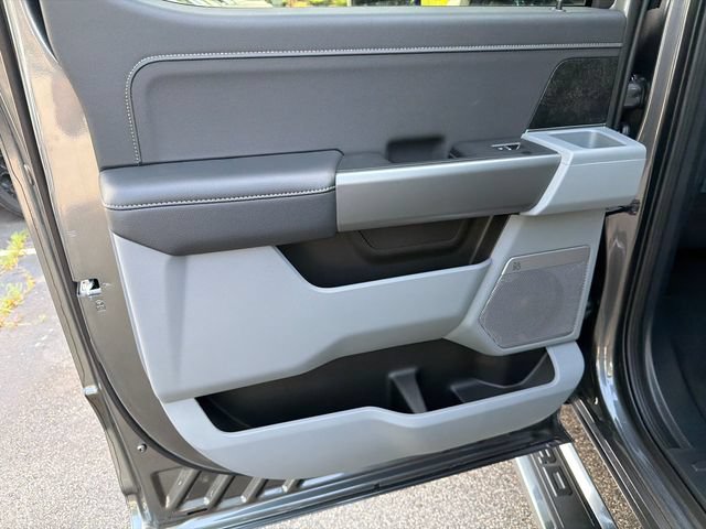 New 2026 Ford F250 XLT w/ XLT Premium Package AWD/4WD image 21