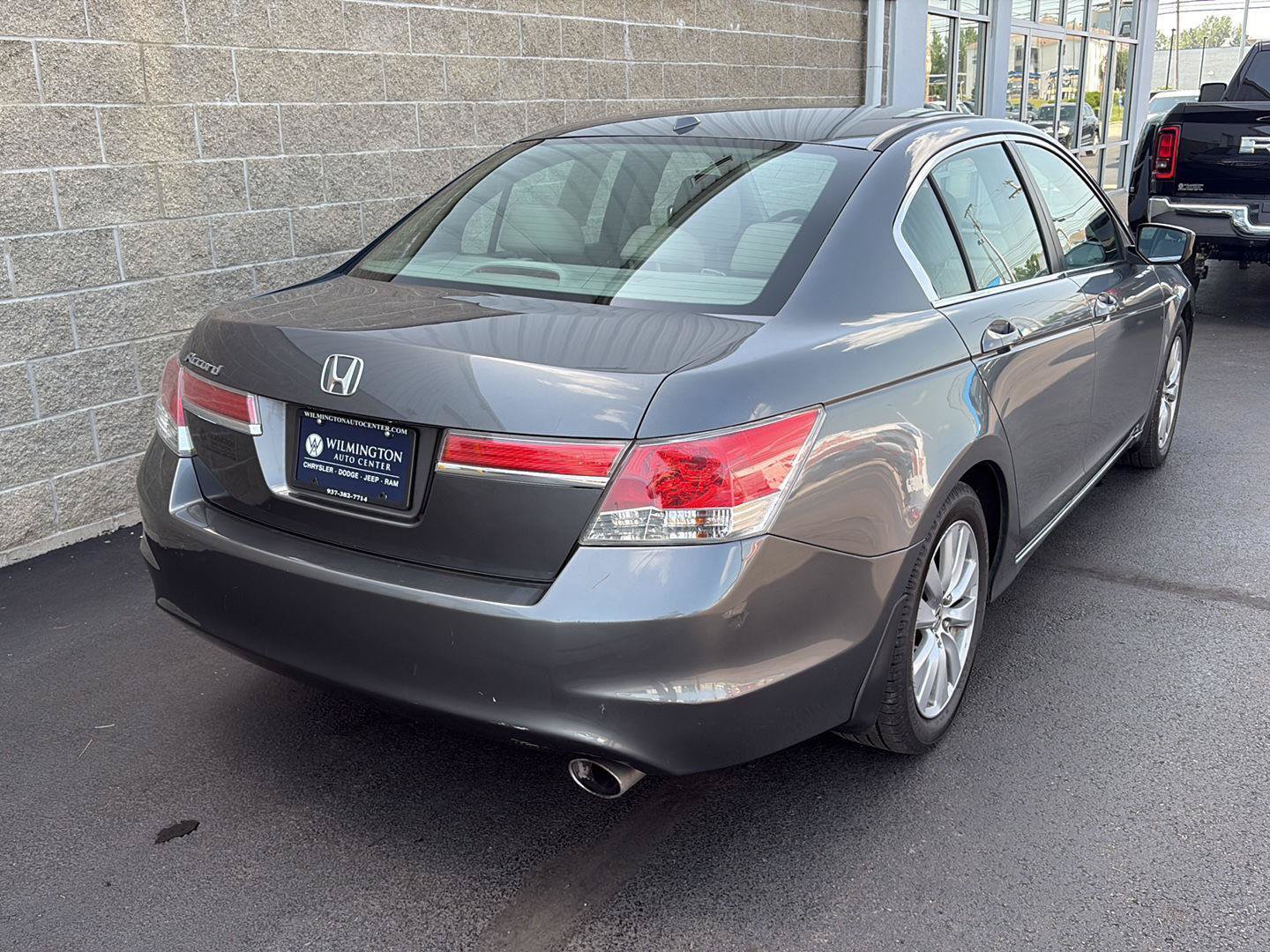 Used 2012 Honda Accord EX-L image 3