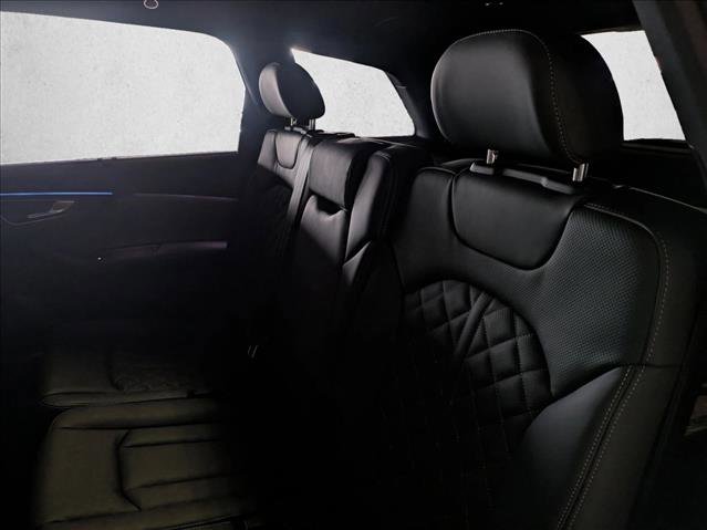 New 2026 Audi SQ7 Premium Plus image 17