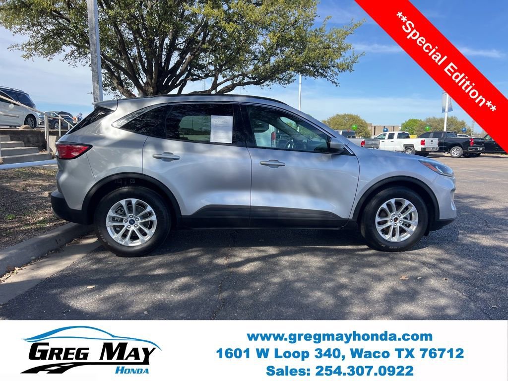 Used 2020 Ford Escape SE image 8