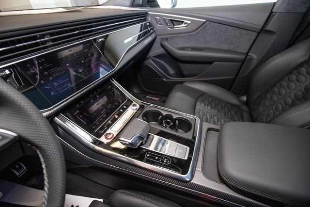 New 2025 Audi RS Q8 performance image 21