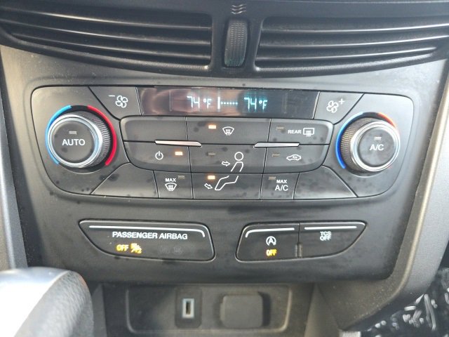 Used 2017 Ford Escape SE image 15