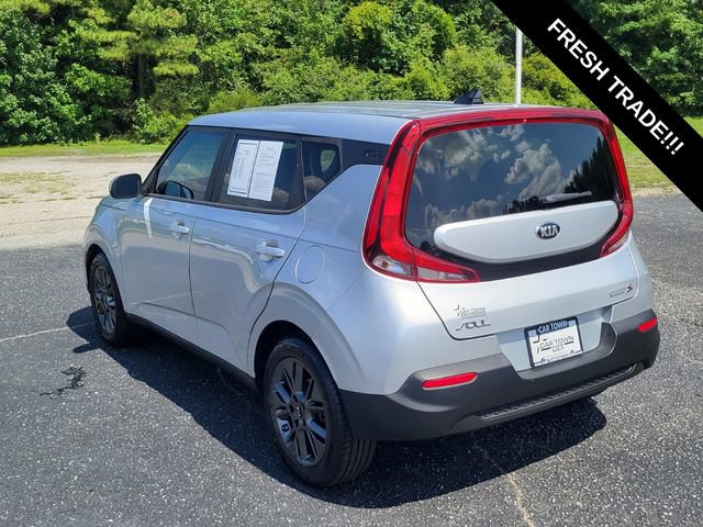 Used 2021 Kia Soul S FWD image 5