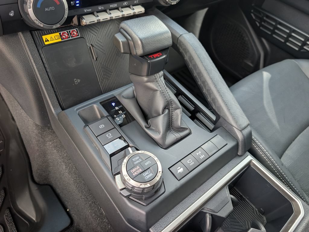 Used 2025 Toyota 4Runner TRD Off-Road Premium w/ Tow Technology Package AWD/4WD image 30