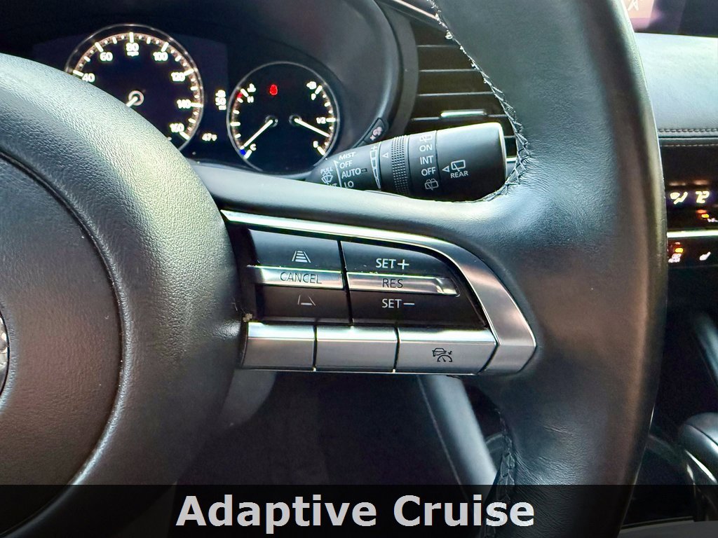 Used 2020 MAZDA MAZDA3 Premium image 24