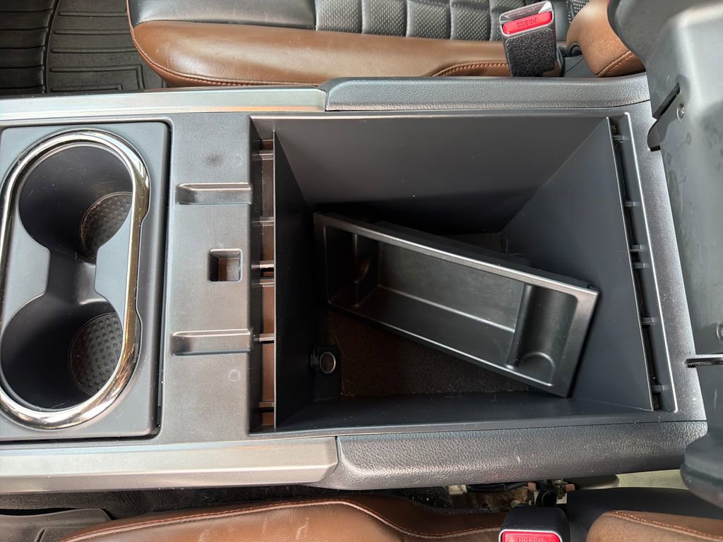 Used 2019 Nissan Titan Platinum Reserve w/ Platinum Utility Package image 42