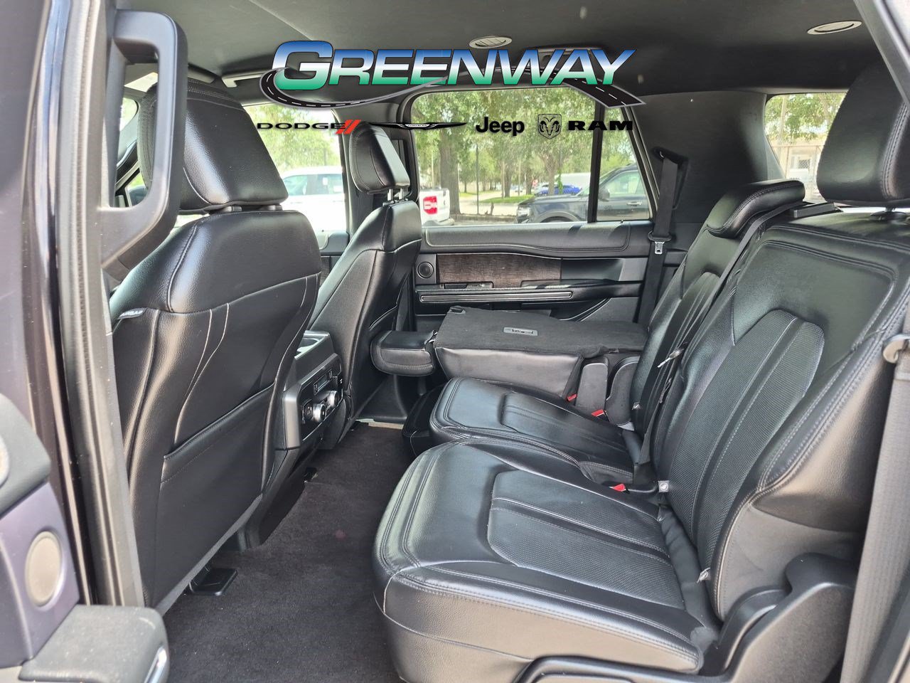 Used 2021 Ford Expedition Max Limited RWD image 15