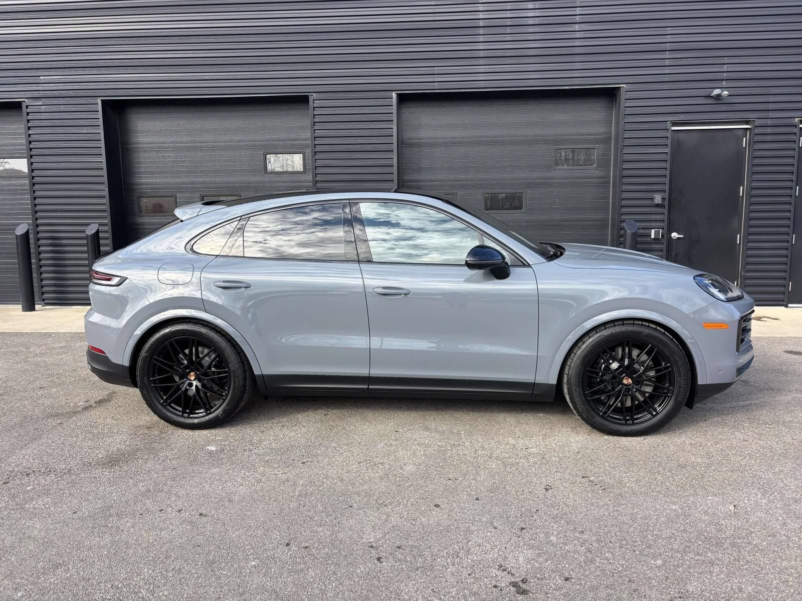 New 2026 Porsche Cayenne S AWD/4WD image 11