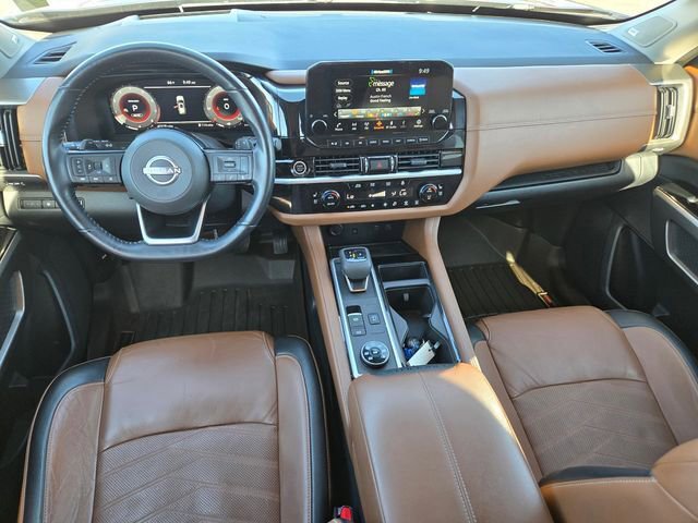 Used 2022 Nissan Pathfinder Platinum w/ Cargo Package AWD/4WD image 11