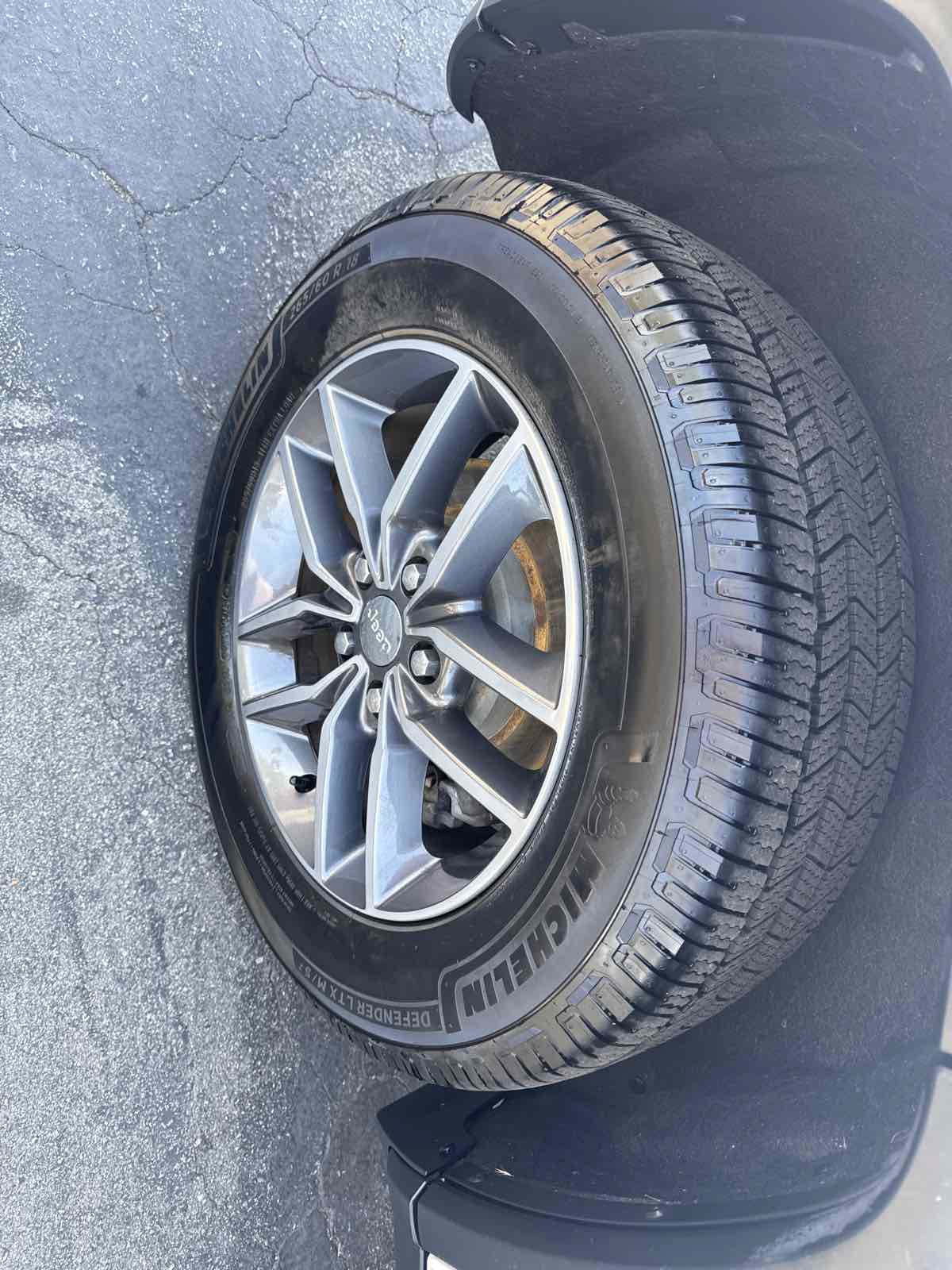 Used 2017 Jeep Grand Cherokee Limited RWD image 12
