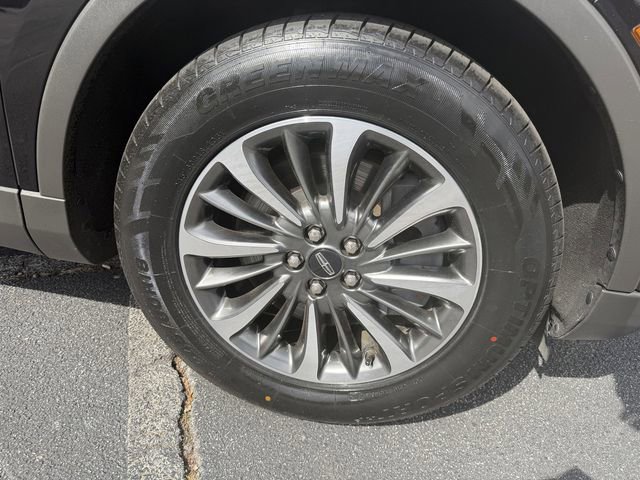 Used 2022 Lincoln Nautilus AWD w/ Premium Package image 34