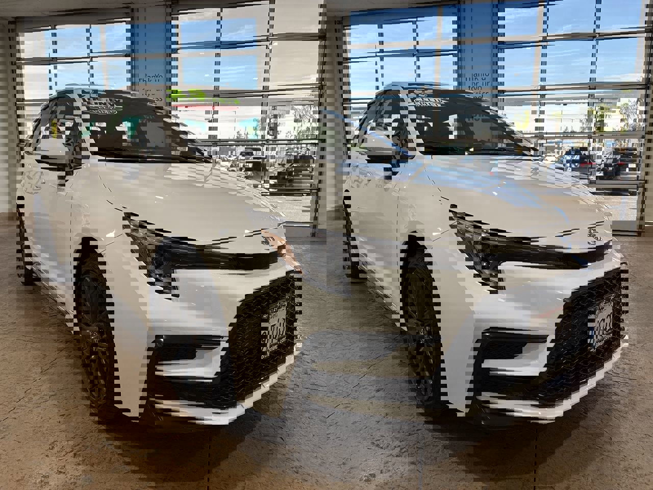 Certified 2025 Toyota Corolla SE image 4