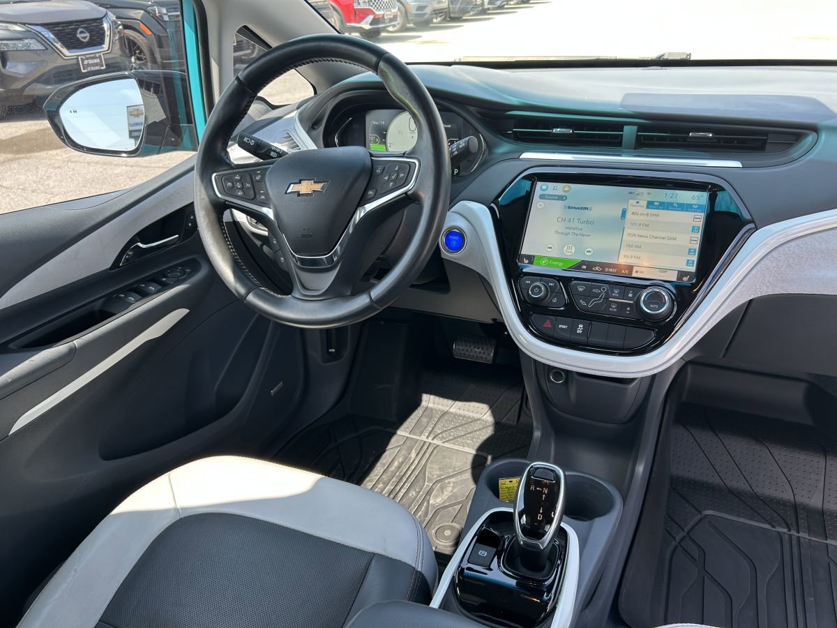 Used 2020 Chevrolet Bolt Premier w/ Infotainment Package image 11