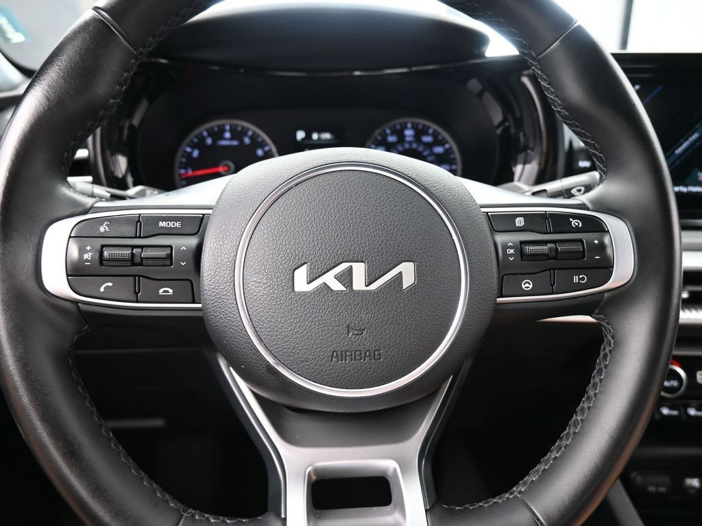 Used 2023 Kia K5 GT-Line image 28