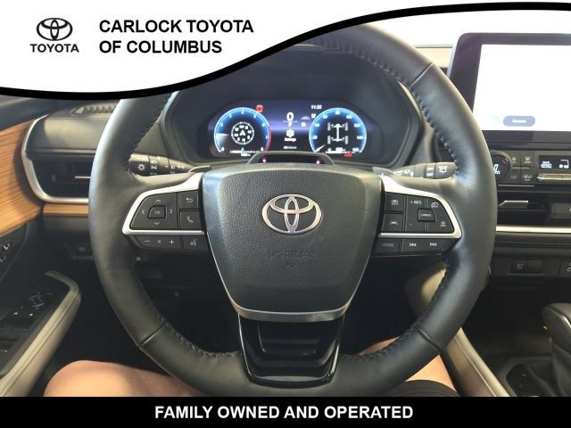 Used 2026 Toyota Grand Highlander AWD image 24