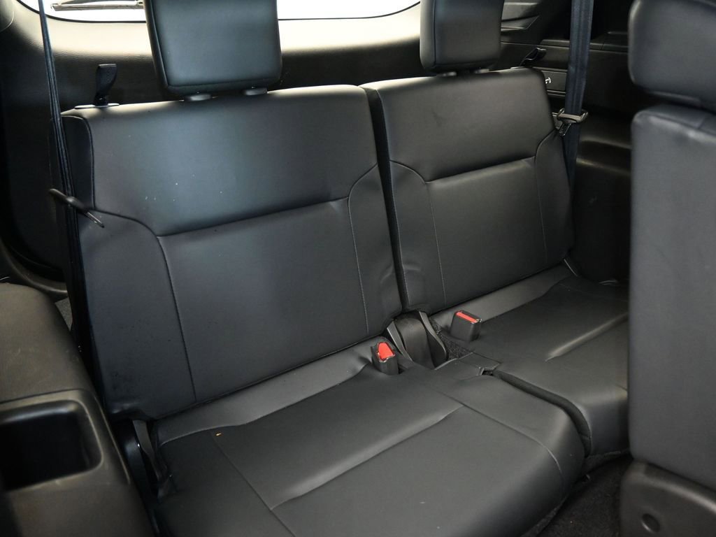 Used 2022 Mitsubishi Outlander SE image 48