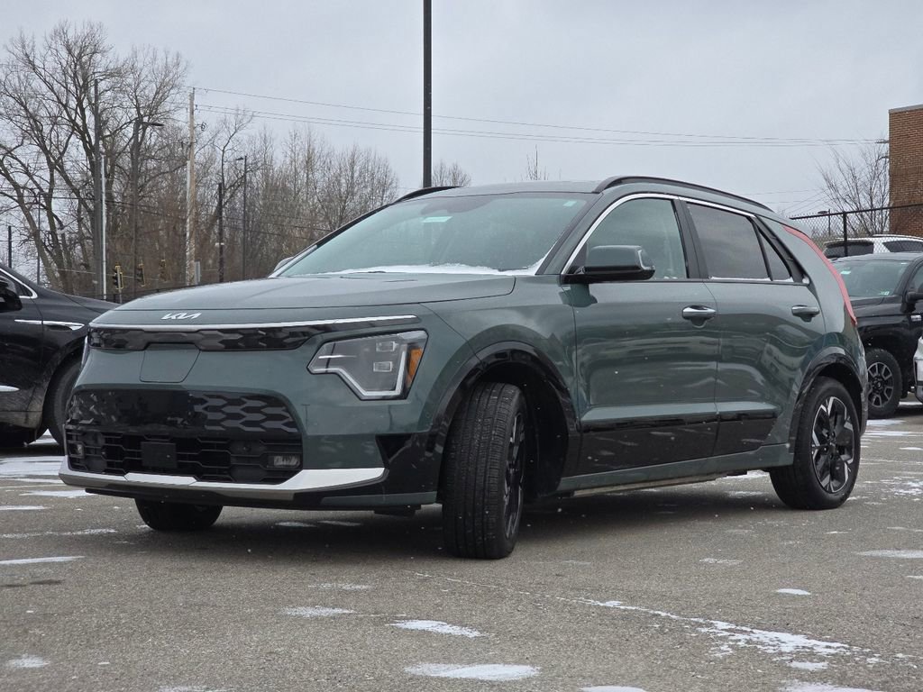 New 2025 Kia Niro Wave w/ Wave Preserve Package image 12