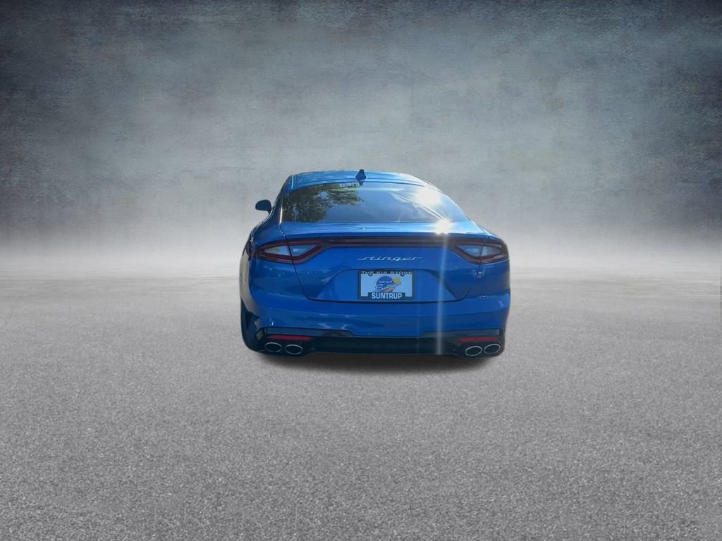 Used 2020 Kia Stinger GT2 image 19