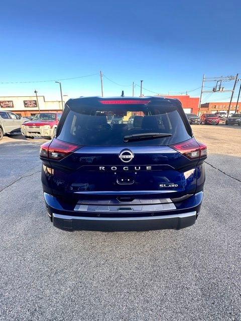 Certified 2024 Nissan Rogue SL image 8