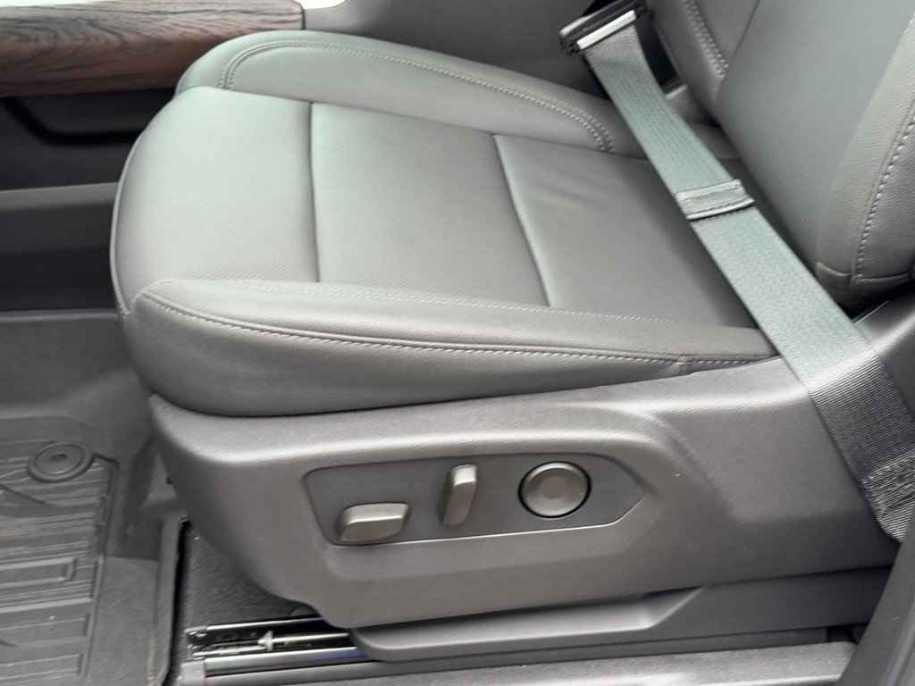 New 2026 GMC Sierra 1500 SLT image 20