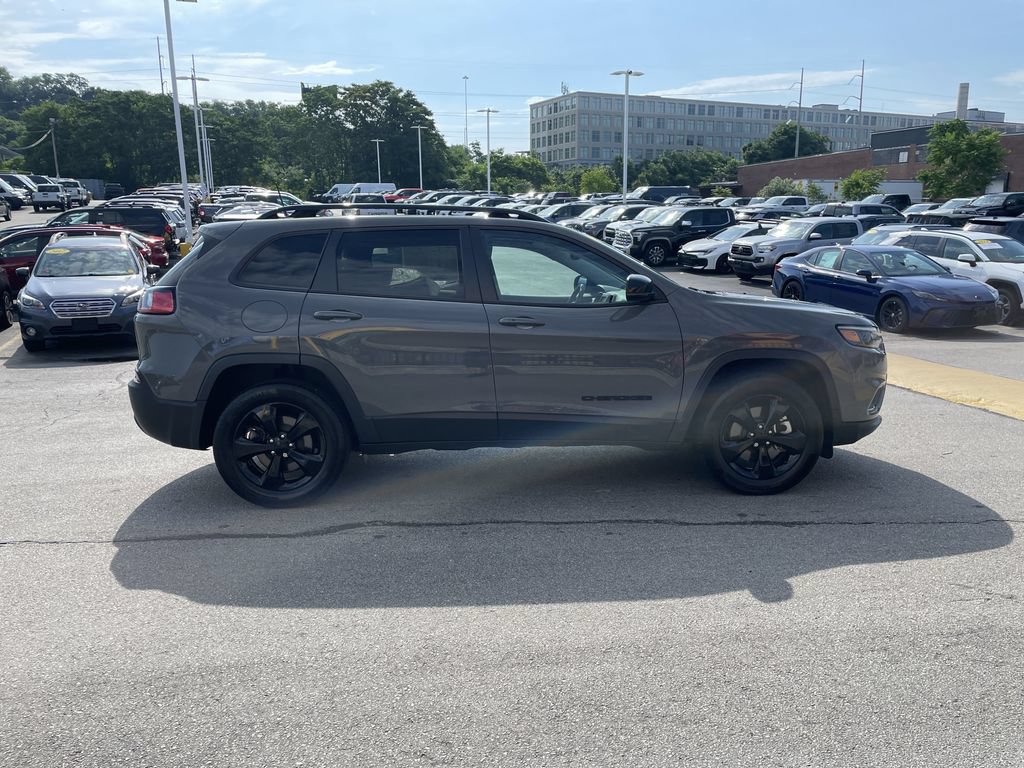 Certified 2023 Jeep Cherokee Altitude Lux w/ Lux Elite Package AWD/4WD image 7