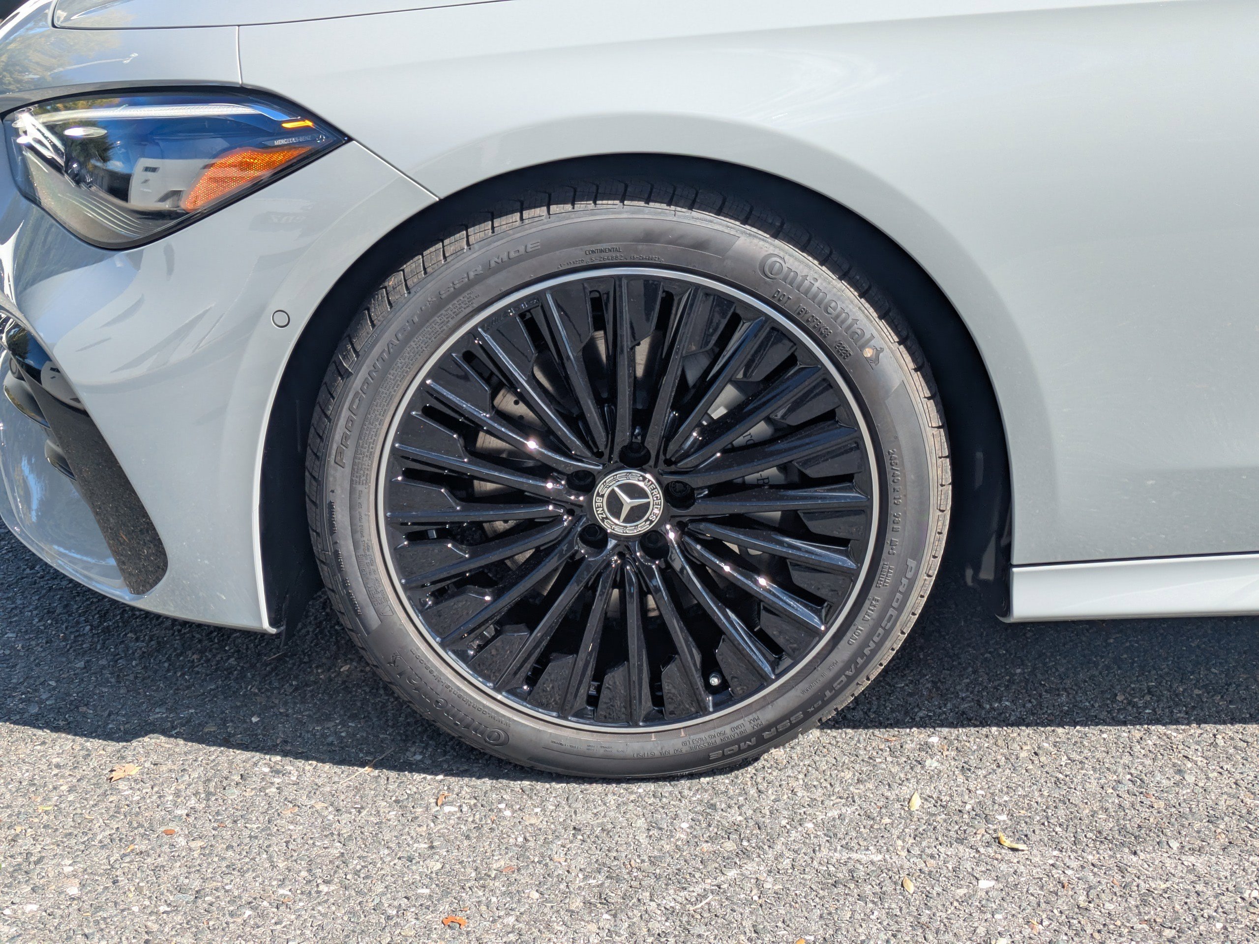 New 2026 Mercedes-Benz CLE 300 4MATIC Cabriolet image 3