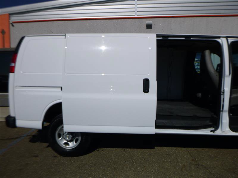Used 2023 Chevrolet Express 2500 Extended w/ Driver Convenience Package RWD image 5