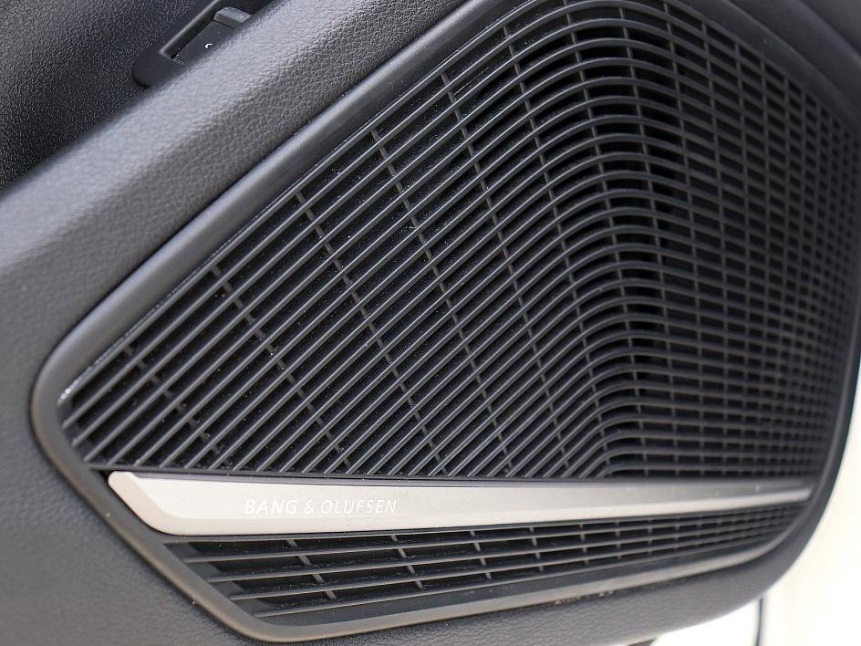 Used 2018 Audi A4 2.0T Ultra Premium Plus w/ Premium Plus Package image 39