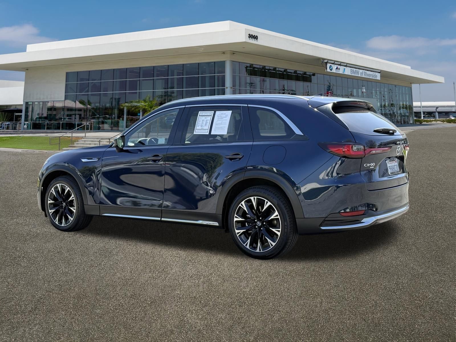 Used 2024 MAZDA CX-90 Plug-In Hybrid w/ Premium Pkg image 8