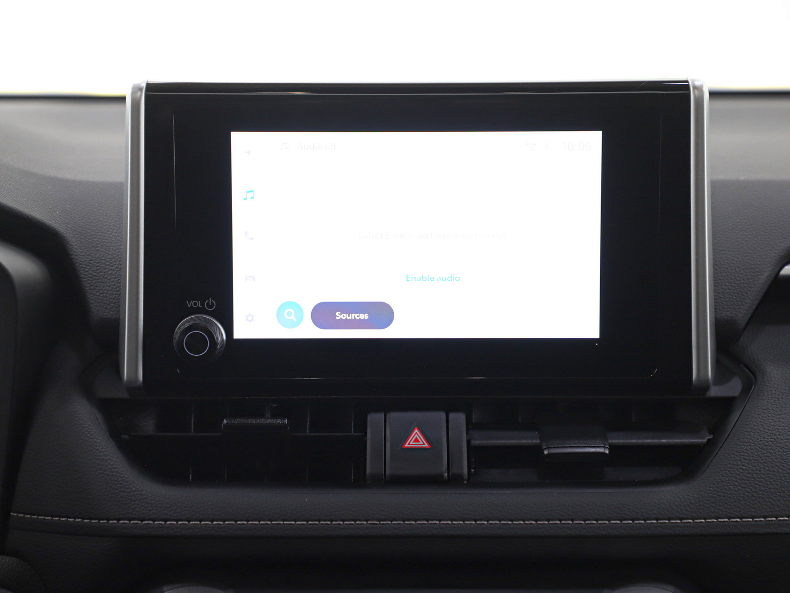 Used 2025 Toyota RAV4 XLE w/ Convenience Package AWD/4WD image 18