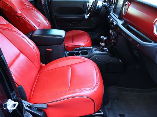 Used 2021 Jeep Wrangler Unlimited Rubicon w/ Uconnect 4C Nav & Sound Group AWD/4WD image 23