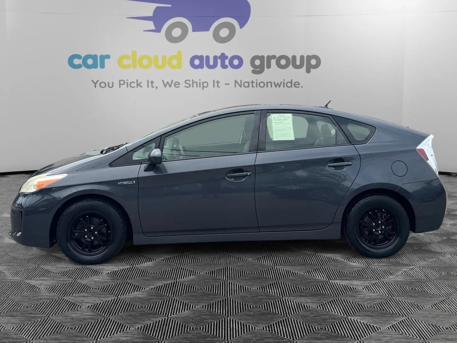 Used 2012 Toyota Prius Three w/ Solar Roof Pkg FWD image 2