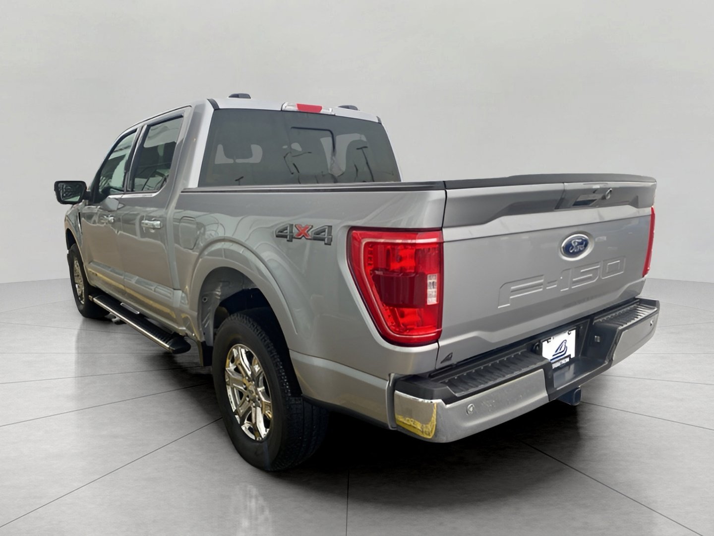 Used 2023 Ford F150 XLT w/ Equipment Group 302A High image 8