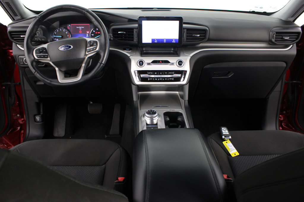 Used 2022 Ford Explorer XLT RWD image 10