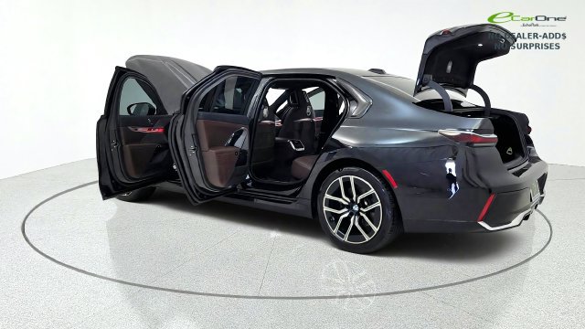 Used 2026 BMW 740i xDrive AWD/4WD image 16