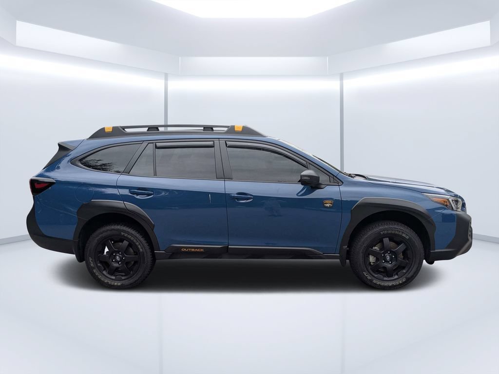 Used 2025 Subaru Outback Wilderness AWD/4WD image 2